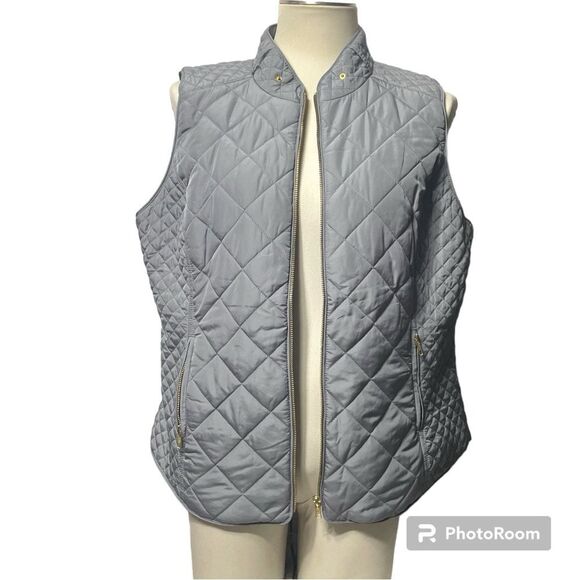 Crown & Ivy Quilted Sage Army Green Vest Size XL - Picture 2 of 9